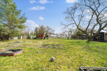 Prodej pozemku 506 m², Pardubice