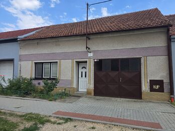 Pronájem domu 95 m², Drnholec