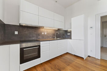 Pronájem bytu 2+kk v osobním vlastnictví 100 m², Praha 2 - Nové Město