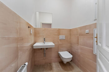 Pronájem bytu 2+kk v osobním vlastnictví 100 m², Praha 2 - Nové Město