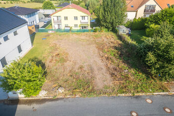 Prodej pozemku 703 m², Český Brod