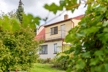 Prodej domu 100 m², Kněžmost