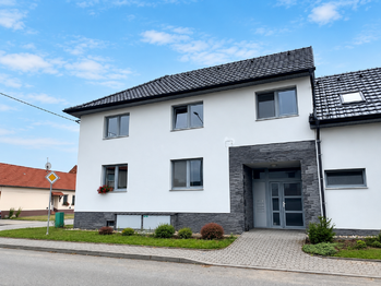 Prodej nájemního (činžovního) domu 262 m², Ratíškovice