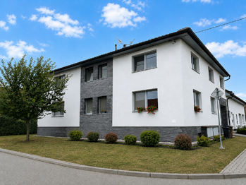 Prodej nájemního (činžovního) domu 262 m², Ratíškovice