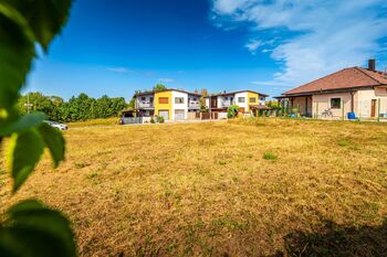 Prodej pozemku 515 m², Srubec