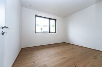 Dětský pokoj 2 - aktuální stav. - Prodej domu 195 m², Vysoký Újezd