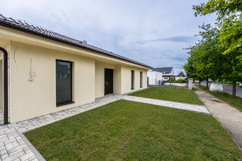 Prodej domu 195 m², Vysoký Újezd