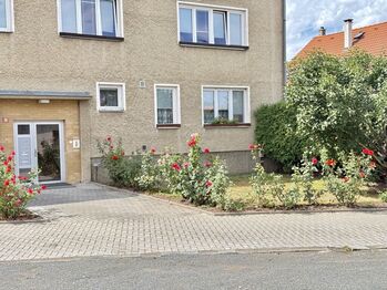 Vstupní část domu - Prodej bytu 3+1 v osobním vlastnictví 73 m², Bystřice