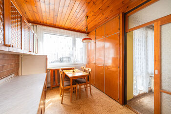Prodej bytu 3+1 v osobním vlastnictví 64 m², Praha 8 - Kobylisy