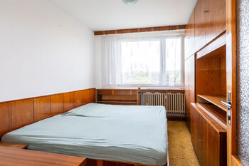 Prodej bytu 3+1 v osobním vlastnictví 64 m², Praha 8 - Kobylisy