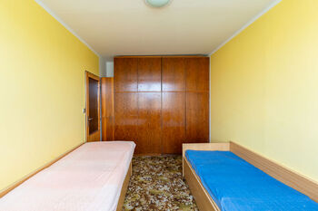 Prodej bytu 3+1 v osobním vlastnictví 64 m², Praha 8 - Kobylisy