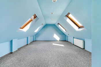 Prodej domu 110 m², Šestajovice