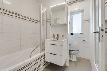 Prodej bytu 3+1 v osobním vlastnictví 64 m², Praha 9 - Horní Počernice