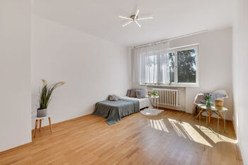 Prodej bytu 3+1 v osobním vlastnictví 64 m², Praha 9 - Horní Počernice