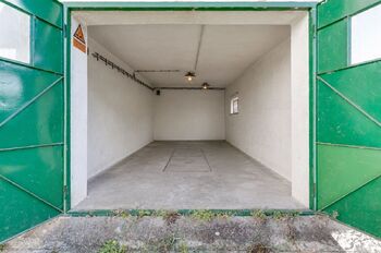 Prodej bytu 3+1 v osobním vlastnictví 64 m², Praha 9 - Horní Počernice