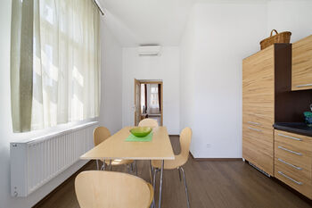 Prodej ubytovacího zařízení 350 m², Karlovy Vary