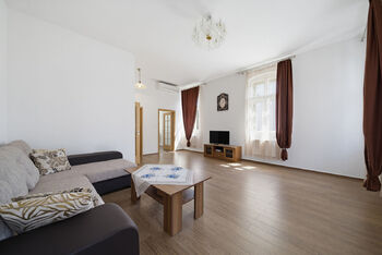 Prodej ubytovacího zařízení 350 m², Karlovy Vary