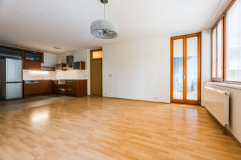 Pronájem bytu 2+kk v osobním vlastnictví 69 m², Praha 6 - Liboc