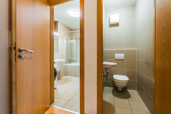 Pronájem bytu 2+kk v osobním vlastnictví 69 m², Praha 6 - Liboc