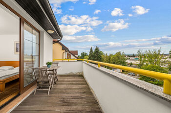 balkón  - Prodej bytu 2+1 v osobním vlastnictví 87 m², České Budějovice