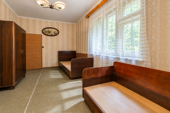 DĚTSKÝ POKOJ - STÁVAJÍCÍ STAV - Prodej domu 145 m², Vavřinec