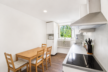 Prodej bytu 2+1 v osobním vlastnictví 56 m², Praha 6 - Dejvice