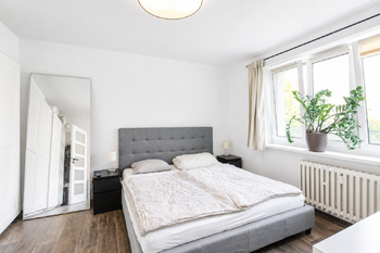 Prodej bytu 2+1 v osobním vlastnictví 56 m², Praha 6 - Dejvice