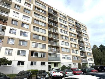 Prodej bytu 3+kk v osobním vlastnictví 64 m², Praha 4 - Chodov