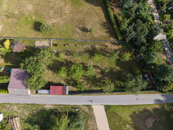 Prodej pozemku 792 m², Zvole