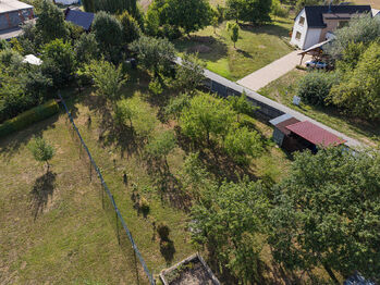Prodej pozemku 792 m², Zvole