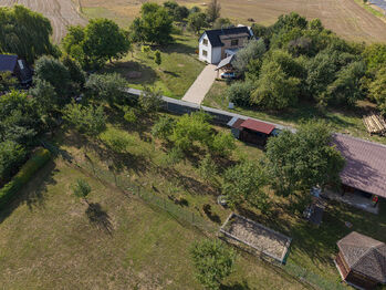 Prodej pozemku 792 m², Zvole