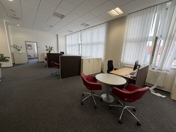 Pronájem kancelářských prostor 199 m², Valašské Meziříčí