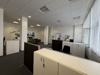 Pronájem kancelářských prostor 199 m², Valašské Meziříčí