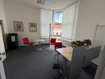 Pronájem kancelářských prostor 199 m², Valašské Meziříčí