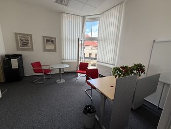 Pronájem kancelářských prostor 199 m², Valašské Meziříčí