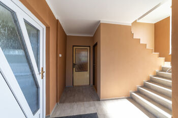 Prodej domu 150 m², Zvole