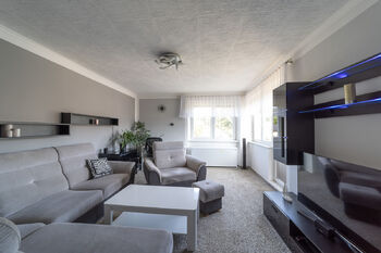 Prodej domu 150 m², Zvole
