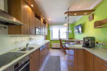 Prodej domu 150 m², Zvole