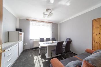 Prodej domu 150 m², Zvole