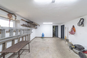 Prodej domu 150 m², Zvole