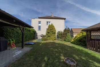 Prodej domu 150 m², Zvole