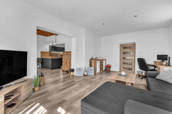 Prodej domu 570 m², Klamoš