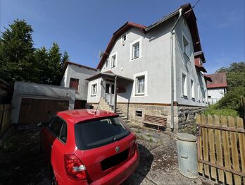 Pohled na vstup do domu - Prodej domu 149 m², Nejdek
