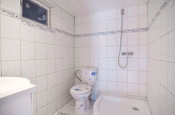 Prodej pozemku 1072 m², Tvrdonice