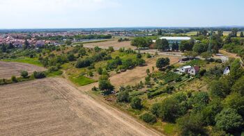 Prodej pozemku 1072 m², Tvrdonice