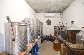 Prodej pozemku 1072 m², Tvrdonice