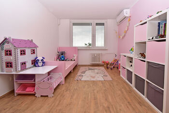 Ložnice č. 3 - Prodej bytu 5+kk v osobním vlastnictví 109 m², Neratovice