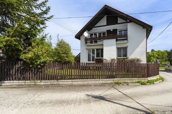 +420 604 191 744 I denisa.myslivcova@re-max.cz - Prodej domu 235 m², Ostrava