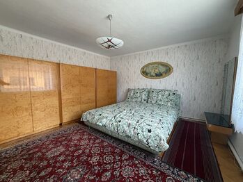 Pronájem domu 100 m², Hovorany