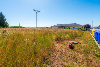 Prodej pozemku 1241 m², Přáslavice